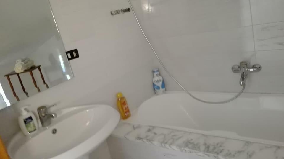 B&B Sentiero Romantico Eboli Buitenkant foto